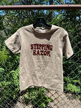 NICHOLAS DALEY STEPPING RAZOR Graphic Tee - Tan